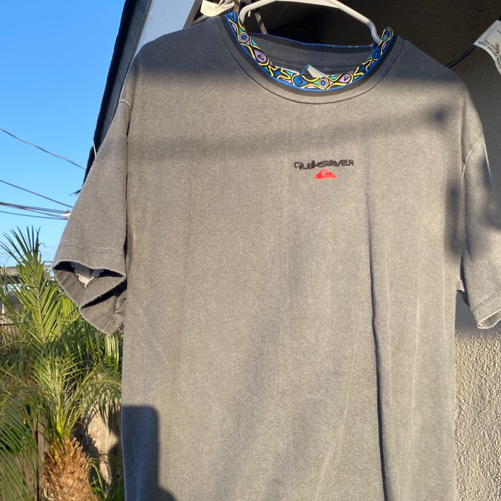Graphic Tee size small
